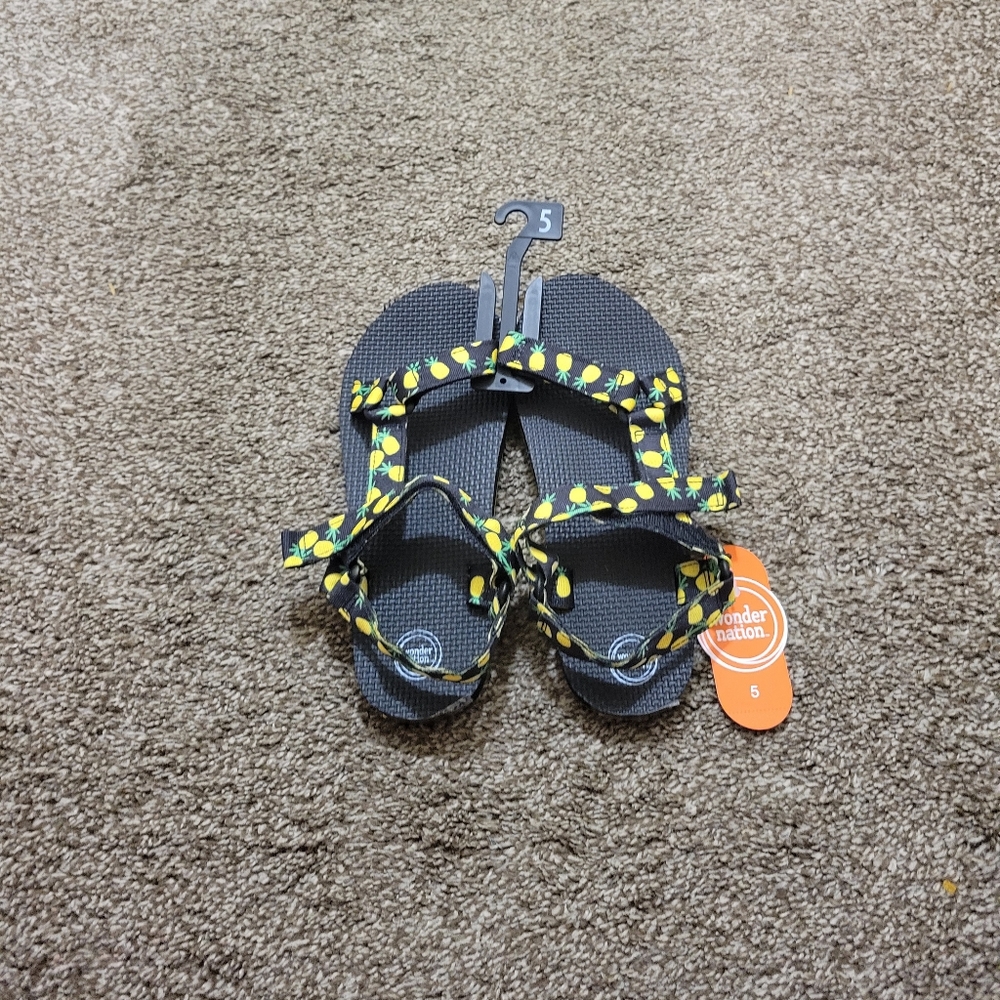 Girls Size 5 cute sandals with adjustable straps